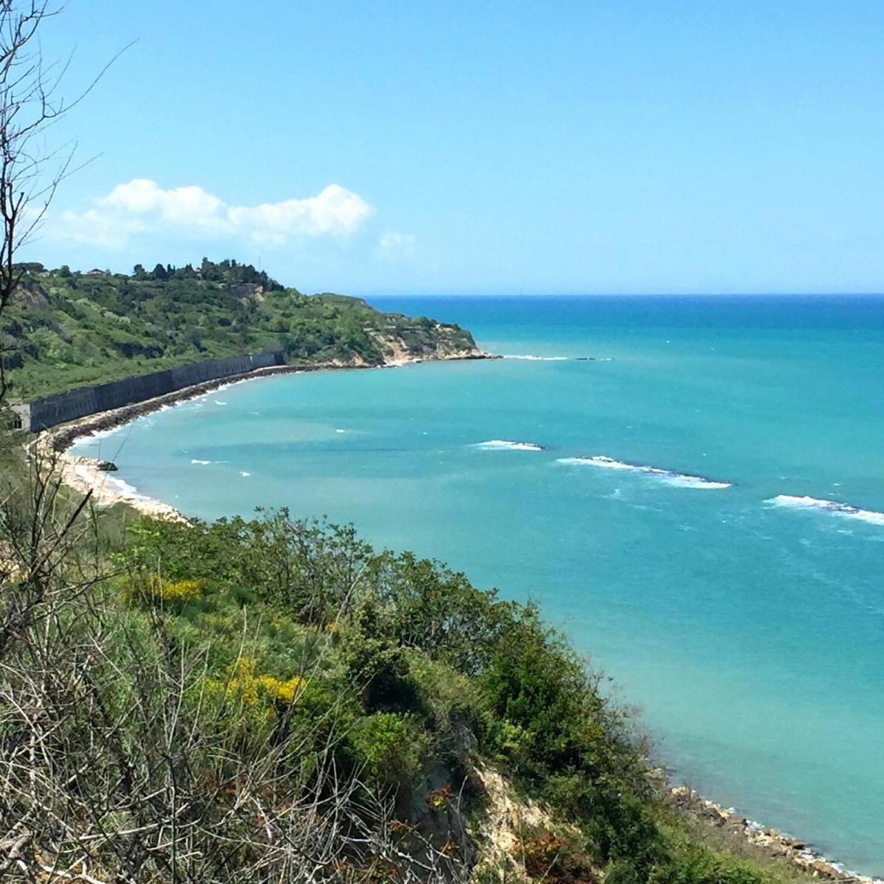 Il Clandestino Hotel Ortona Buitenkant foto